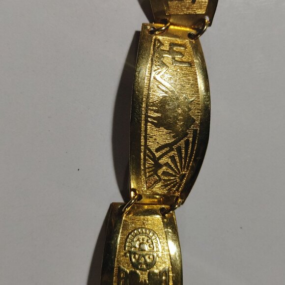 Vintage Peruvian Gold Toned Bracelet Storytelling Engravings Hook Closure - Picture 8 of 9